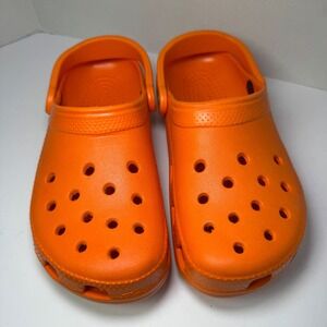 Crocs Classic Clogs Bright Orange Adults Size M5/W7 Shoes Slip On Comfort Shoes